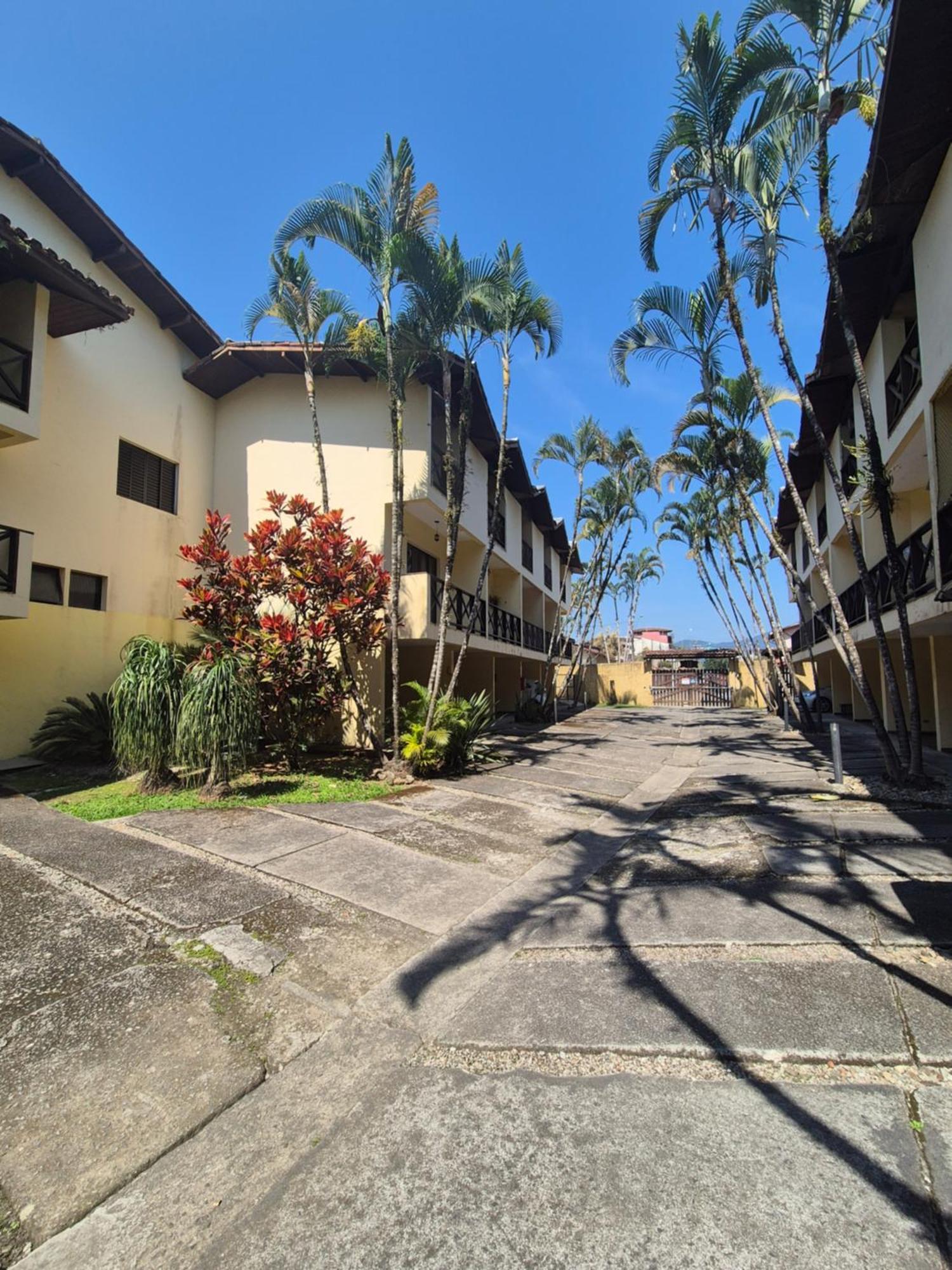 Casa 7 Em Ubatuba No Centro Condominio Com Piscina E Churrasqueira Экстерьер фото